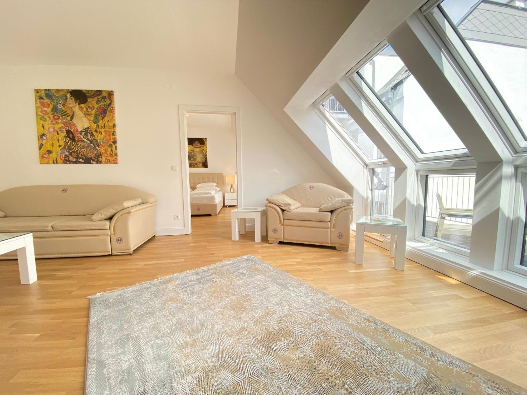Steiner Residences Nestroyplatz Appartement *