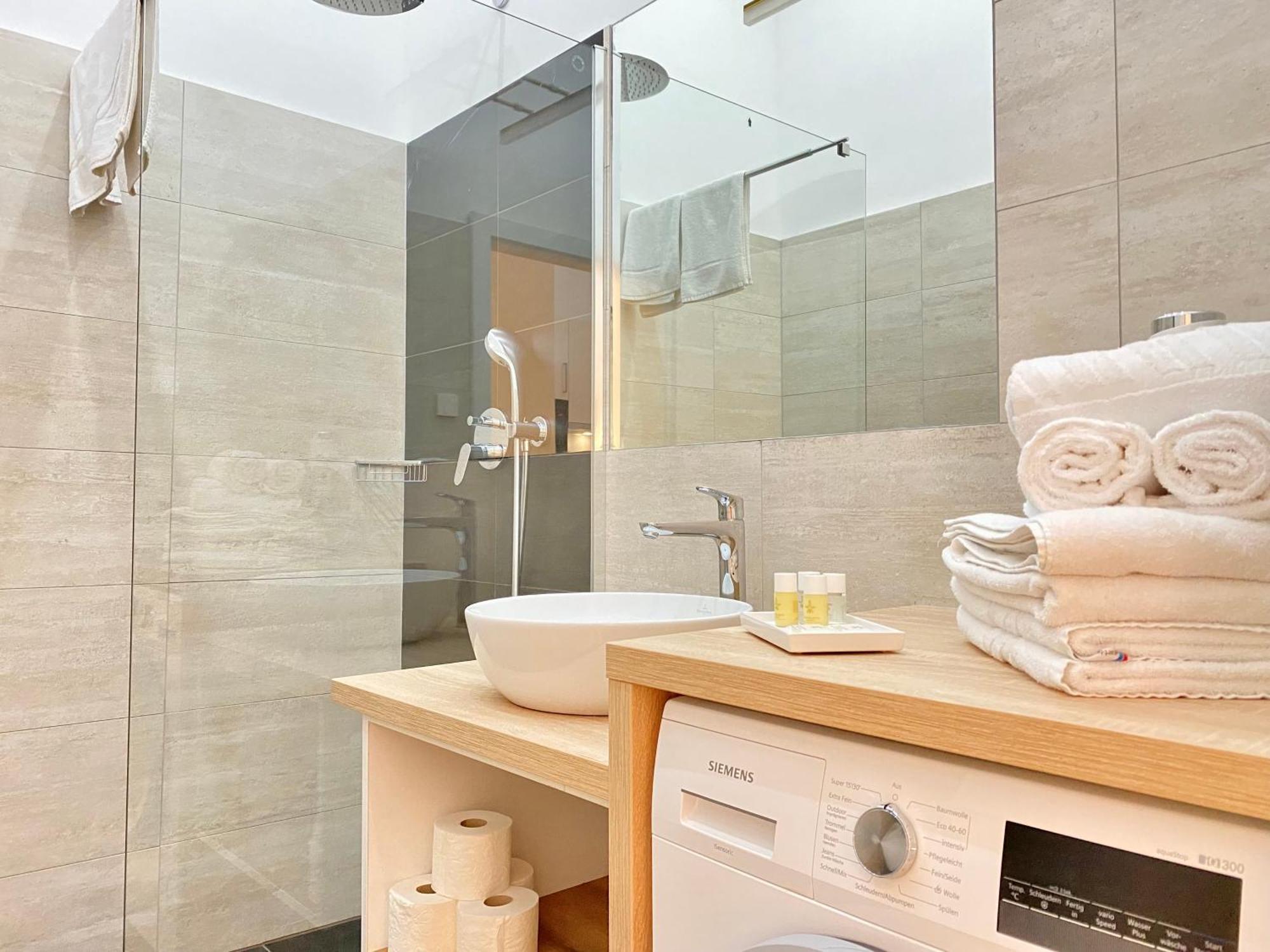 Steiner Residences Nestroyplatz * Wenen